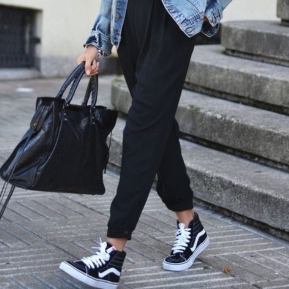 Vans Sk8-Hi Tops Black and White Women's Sneakers Size 7 - Picture 2 of 13